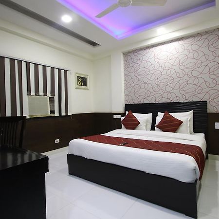 Hotel Hill Palace -Near Karol Bagh Metro Station Dillí Exteriér fotografie