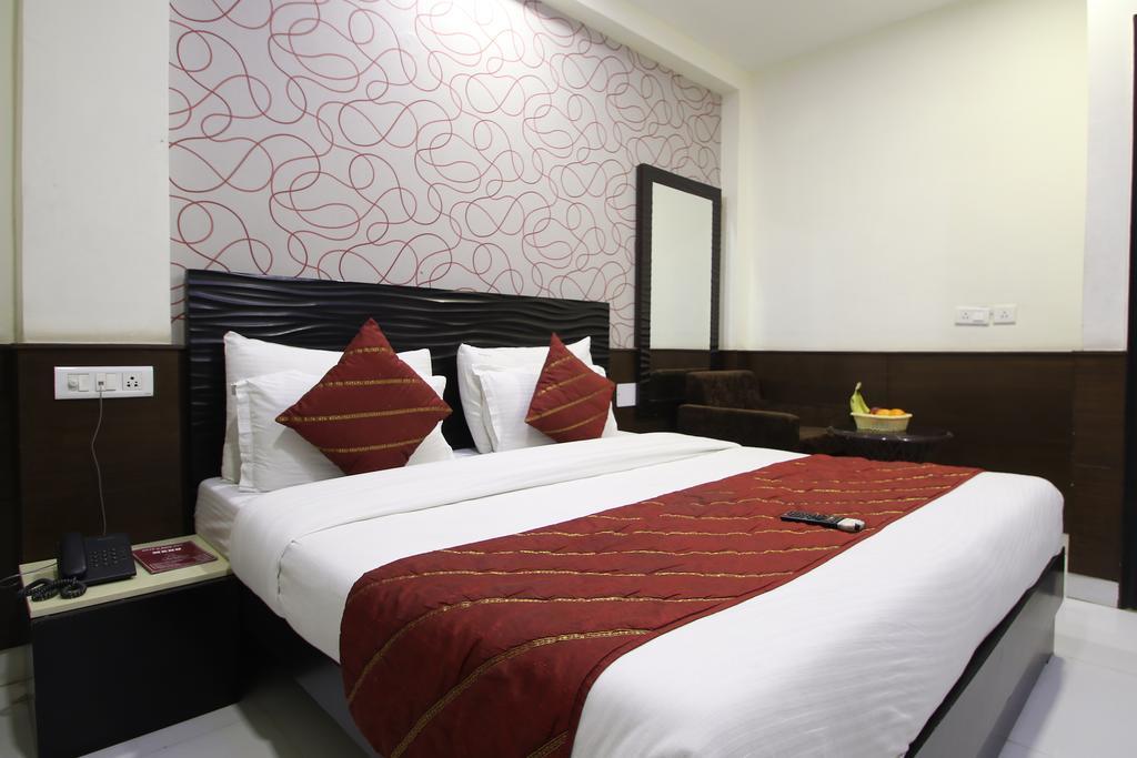 Hotel Hill Palace -Near Karol Bagh Metro Station Dillí Exteriér fotografie