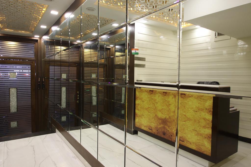 Hotel Hill Palace -Near Karol Bagh Metro Station Dillí Exteriér fotografie