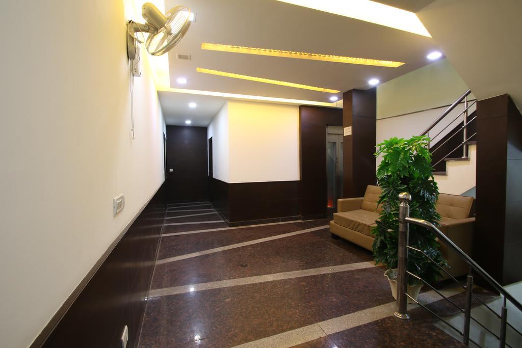 Hotel Hill Palace -Near Karol Bagh Metro Station Dillí Exteriér fotografie