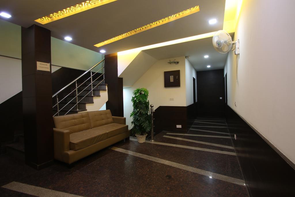 Hotel Hill Palace -Near Karol Bagh Metro Station Dillí Exteriér fotografie